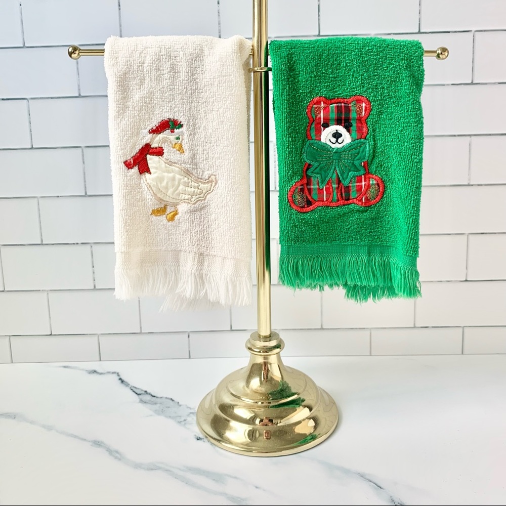 Vintage Christmas Hand Towels Bear & Swan Holiday Decor